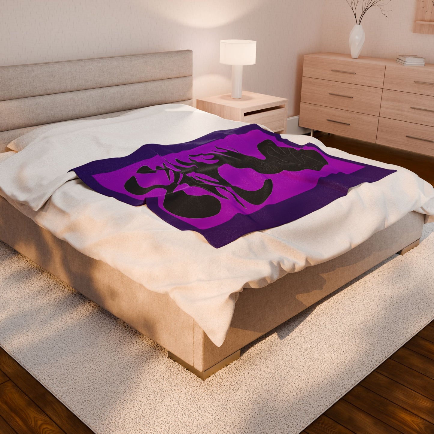 Cozy Velveteen Plush Blanket with Abstract Design - Perfect Gift for Home Decor and Special Occasions