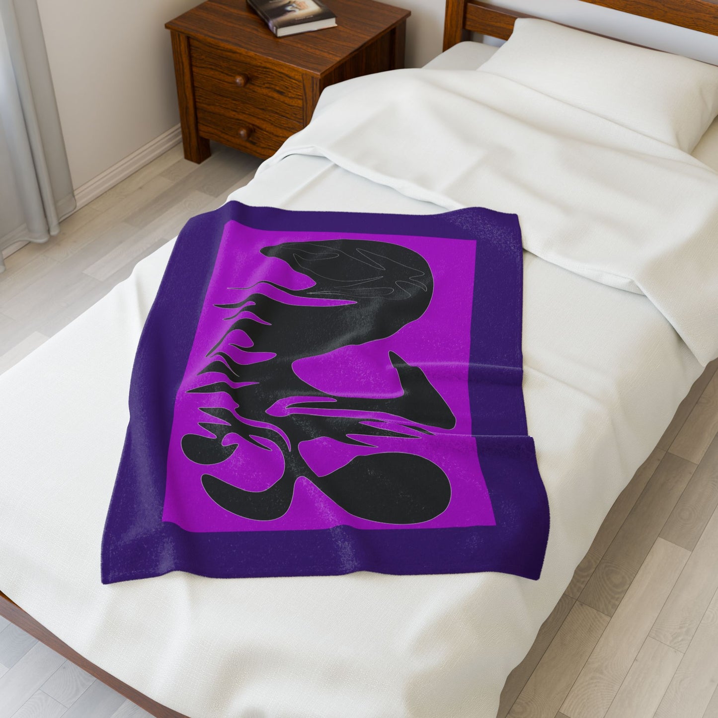 Cozy Velveteen Plush Blanket with Abstract Design - Perfect Gift for Home Decor and Special Occasions