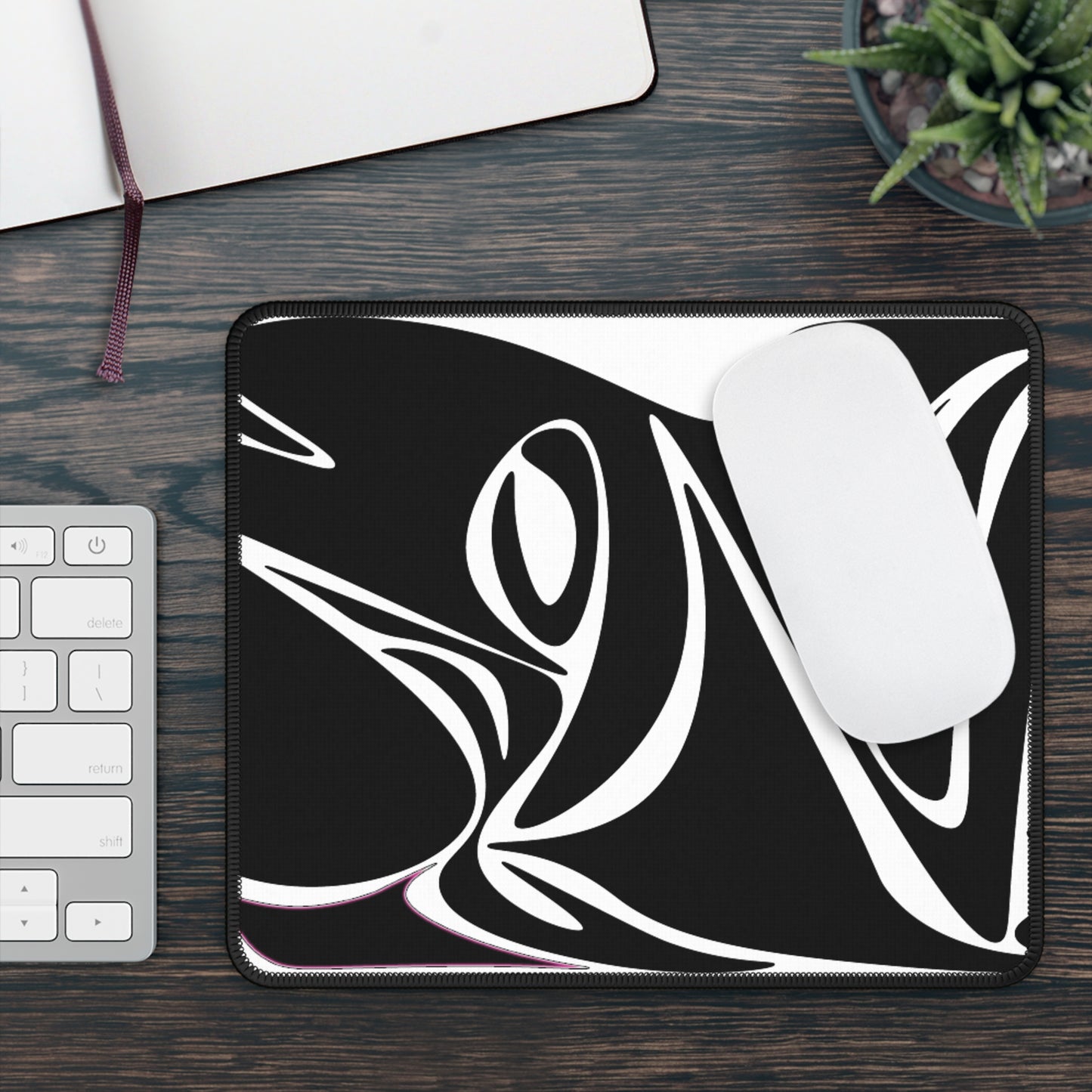 Sleek Abstract Gaming Mouse Pad - Modern Design for Gamers & Home Offices