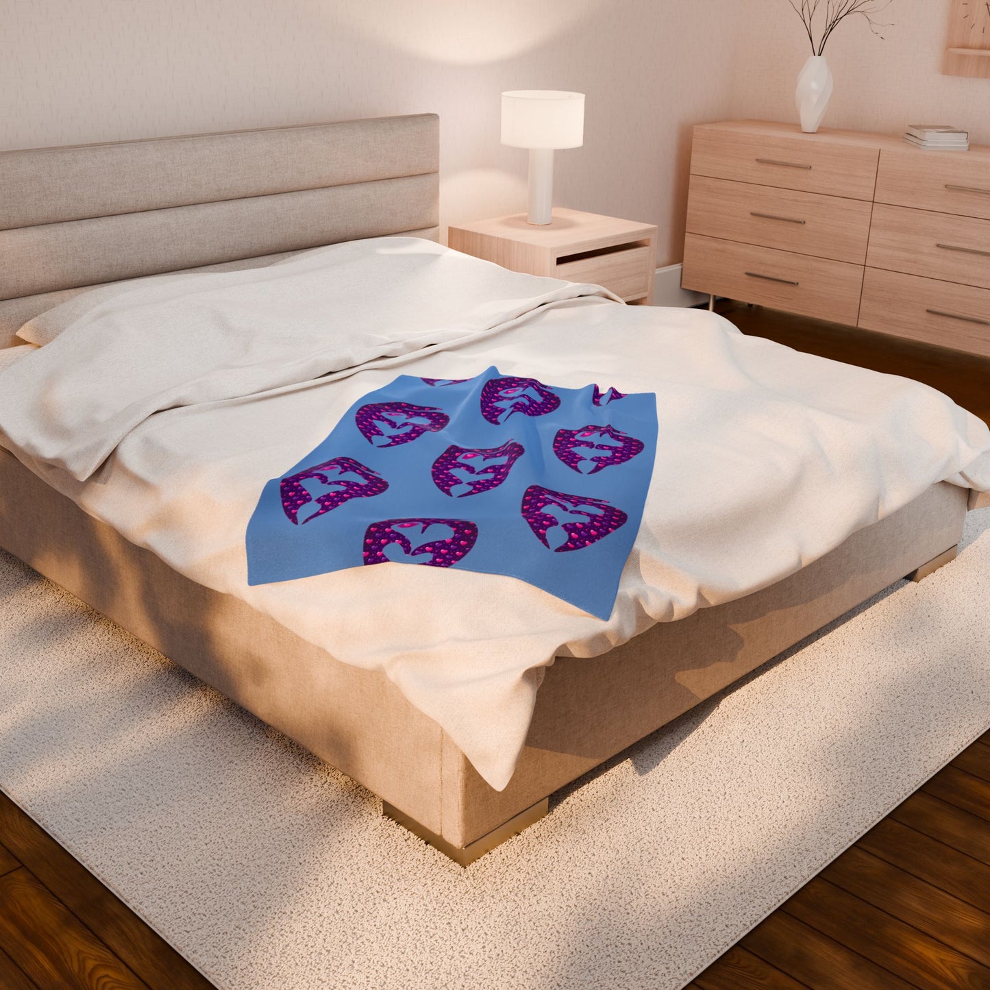 Cozy Velveteen Plush Blanket with Vibrant Heart Design